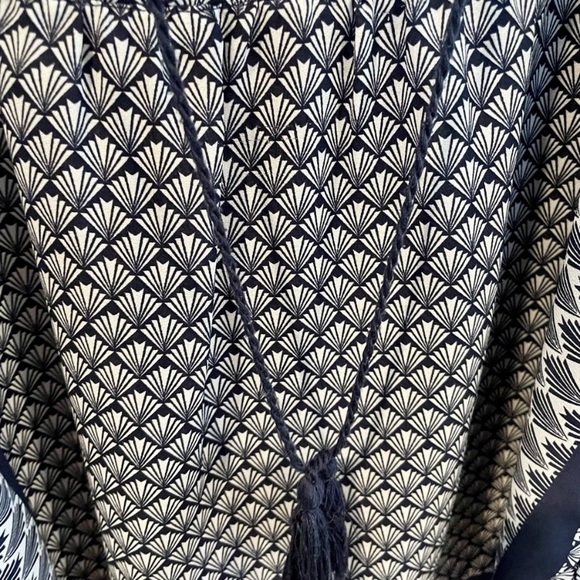 Violet + Claire Halter Tank Top Size Small - Picture 7 of 8